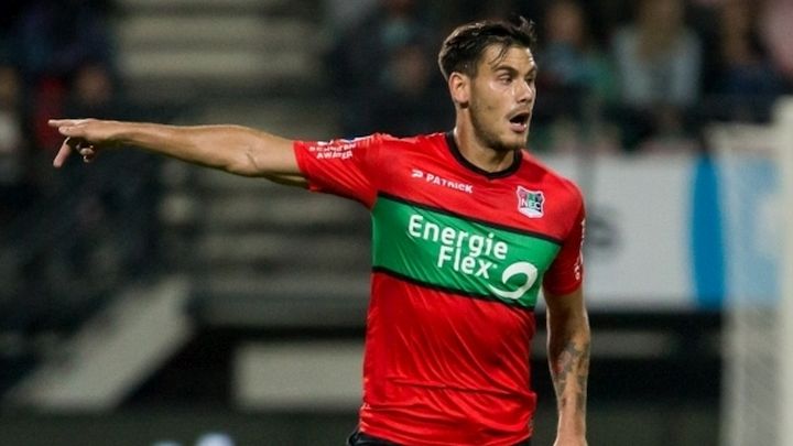 Đumiću 90 minuta u porazu NEC Nijmegena Đumiću 90 minuta u porazu NEC Nijmegena