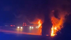 Užas u Engleskoj: Igrači evakuisani nakon što se autobus zapalio