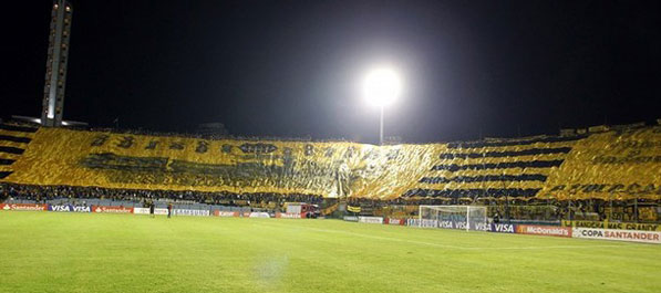 Najveća zastava na stadionu Centenario
