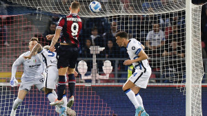 Rezervni golman izbija Interu Scudetto iz ruku: Inter poražen u Bologni! 