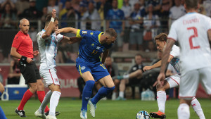 Edin Džeko nikad iskreniji: "Razbili su nas taktički, fizički i kad se sve sagleda nije katastrofa"