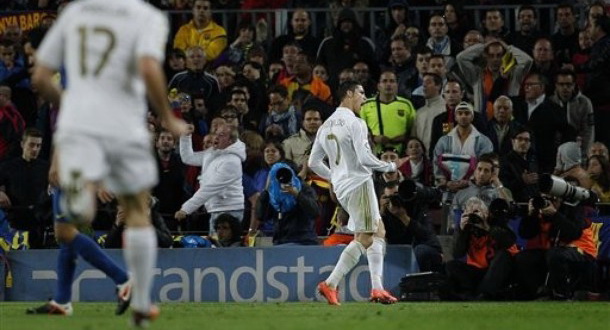 Ronaldo vodi ispred Messija