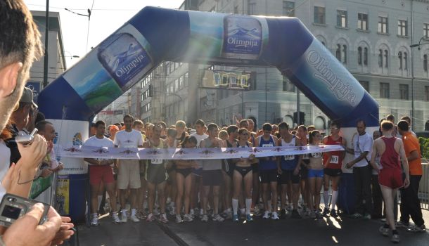 Sarajevo Polumaraton: Stiglo preko 200 prijava iz 18 zemalja Sarajevo Polumaraton: Stiglo preko 200 prijava iz 18 zemalja