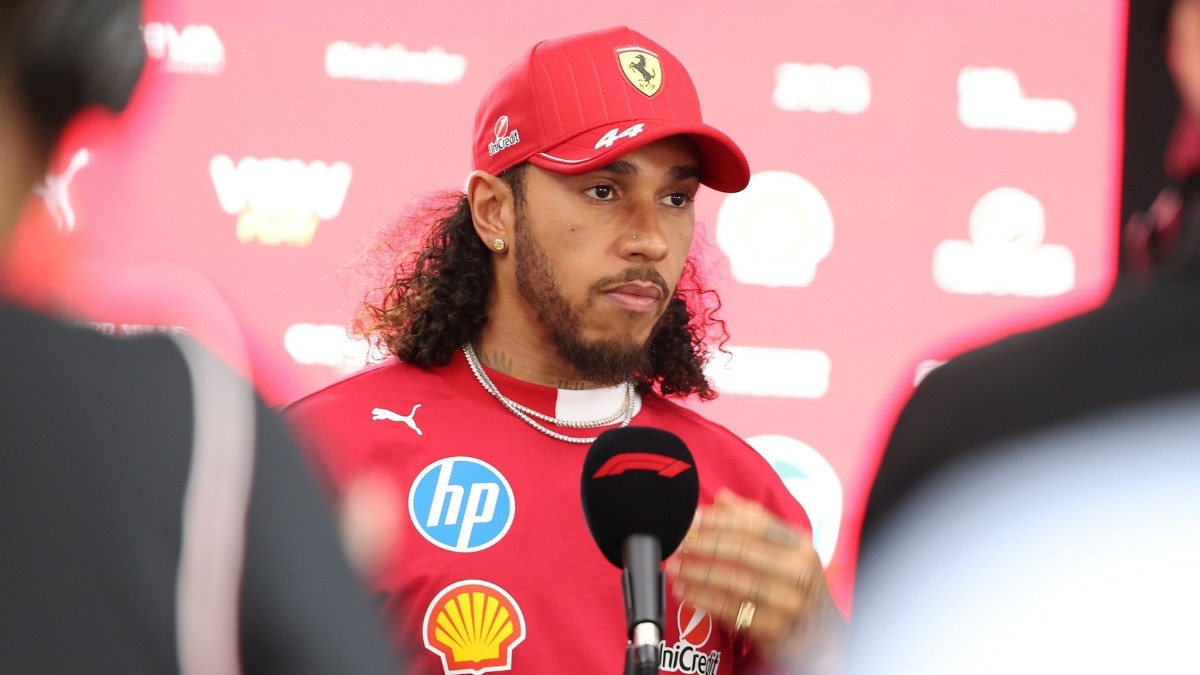 Lewis Hamilton otkrio svoj prvi utisak o novim unapređenjima Ferrarija u Bahreinu Lewis Hamilton otkrio svoj prvi utisak o novim unapređenjima Ferrarija u Bahreinu