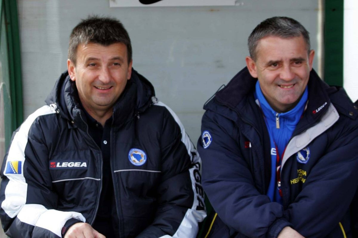 Azmir Husić vjeruje domaćem kadru: Sve je bliže odluka o novom treneru FK Sloboda? Azmir Husić vjeruje domaćem kadru: Sve je bliže odluka o novom treneru FK Sloboda?