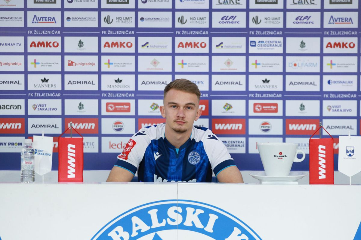 FK Željezničar predstavio prvo pojačanje za narednu sezonu! FK Željezničar predstavio prvo pojačanje za narednu sezonu!