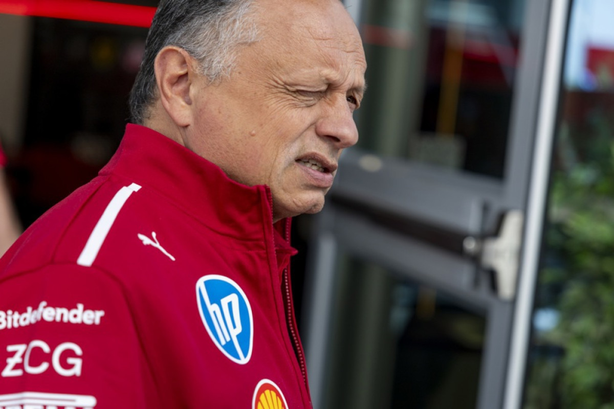 Ferrari pao na ispitu, a Vasseur prstom pokazao na Mercedes: "Oni su nam prava lekcija" Ferrari pao na ispitu, a Vasseur prstom pokazao na Mercedes: "Oni su nam prava lekcija"
