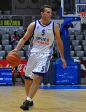 Jakov Vladović potpisao za Široki
