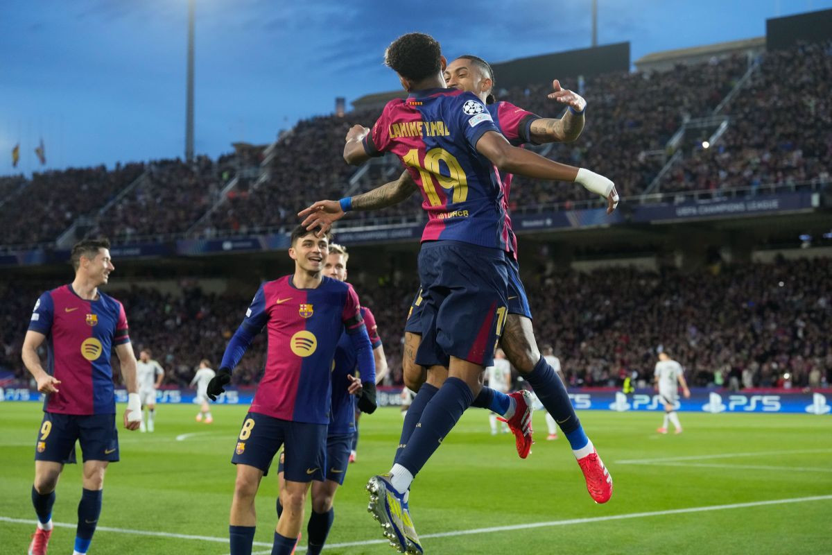 Deco će prodati zvijezdu Barce ako neko ponudi 90 miliona eura: "Nije nedodirljiv kao što se misli" Deco će prodati zvijezdu Barce ako neko ponudi 90 miliona eura: "Nije nedodirljiv kao što se misli"