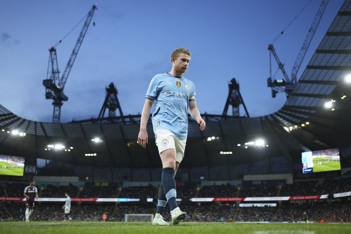 De Bruyne se osvetio Guardioli, šokirao Španca svojom odlukom: "Ja ti tamo neću igrati" De Bruyne se osvetio Guardioli, šokirao Španca svojom odlukom: "Ja ti tamo neću igrati"