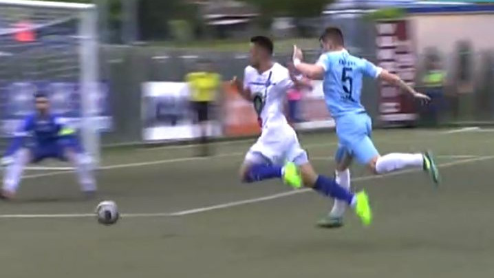 Kutak za sporni trenutak: Je li bio penal za Krupu?