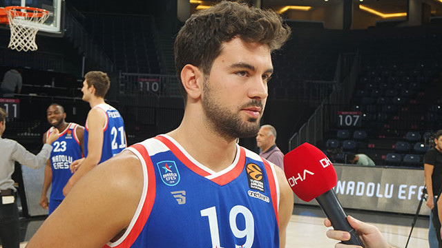 Efes produžio suradnju s Burgahan Tuncerom