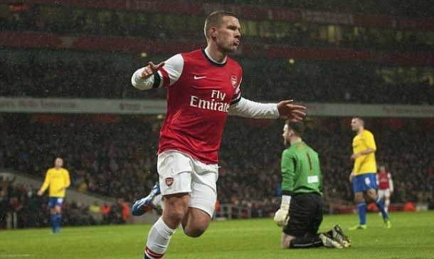 Raspucani Podolski vodio Arsenal do pobjede