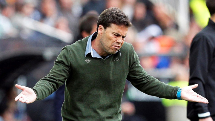 Ambicije visoke, rezultati nikakvi: Betis otpustio trenera