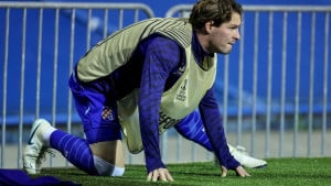 Umjesto na Koševu završio je na Maksimiru, sada glavom bez obzira bježi iz Dinama