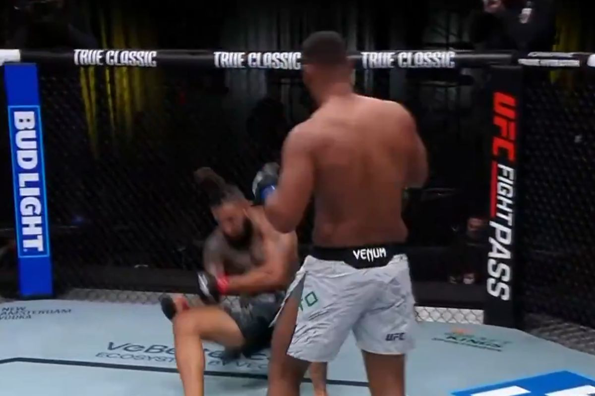 Boooooom - U UFC-u je viđen nokaut godine! Boooooom - U UFC-u je viđen nokaut godine!