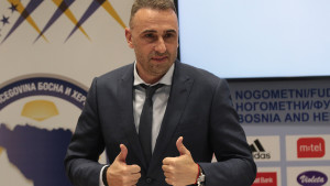 Petev na derbiju traži igrače za reprezentaciju BiH