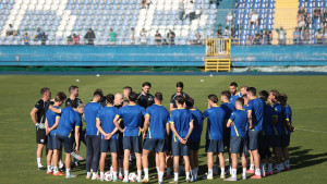 Zmajevi trenirali pred navijačima na Grbavici, dvojica reprezentativaca izostala zbog ozlijeda