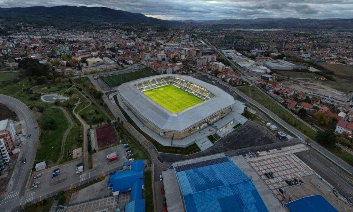 Fijasko u Srbiji sa novim stadionima od 60 miliona, ali pronašli su alibi za tešku bruku Fijasko u Srbiji sa novim stadionima od 60 miliona, ali pronašli su alibi za tešku bruku