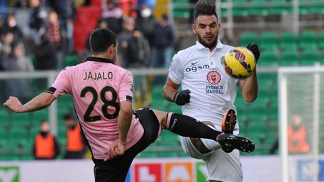 Palermo siguran, pogodio i Jajalo