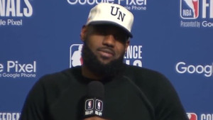 Lakersi dobili "metlu" u finalu Zapada, a onda je LeBron James šokirao cijeli košarkaški svijet!