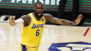 Nestvarna partija Jamesa u pobjedi Lakersa protiv Warriorsa