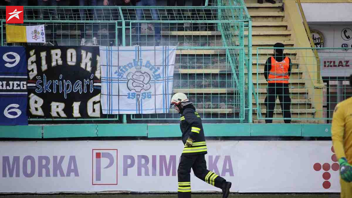 Epilog nereda na Pecari: Privedeno sedam osoba Epilog nereda na Pecari: Privedeno sedam osoba