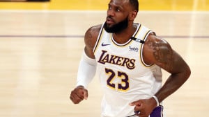 Ništa od duela LeBron James - Nikola Jokić
