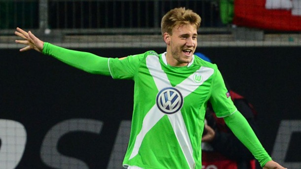 Bendtner: Želim ostati u Wolfsburgu