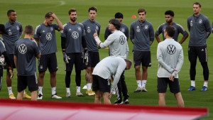 Joachim Low "rastjerao" novinare u Bukureštu