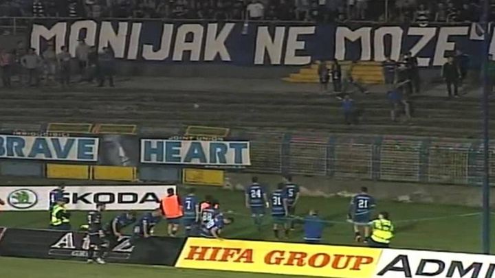Fudbaleri Željezničara na stubu srama Fudbaleri Željezničara na stubu srama