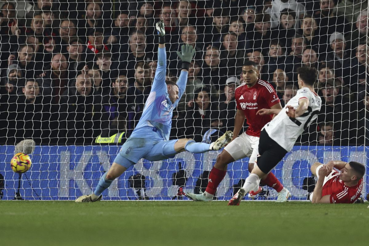 Nottingham se ne da u utrci za titulu, ponovo su pokazali zube Liverpoolu