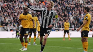 Najskuplje pojačanje u historiji Newcastlea se predstavilo na najbolji način engleskom fudbalu
