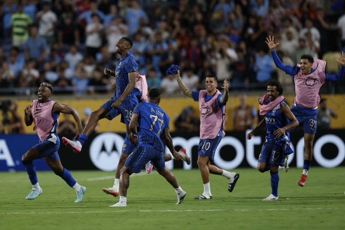 Al Hilal priredio najveću senzaciju na Svjetskom klupskom prvenstvu! Al Hilal priredio najveću senzaciju na Svjetskom klupskom prvenstvu!