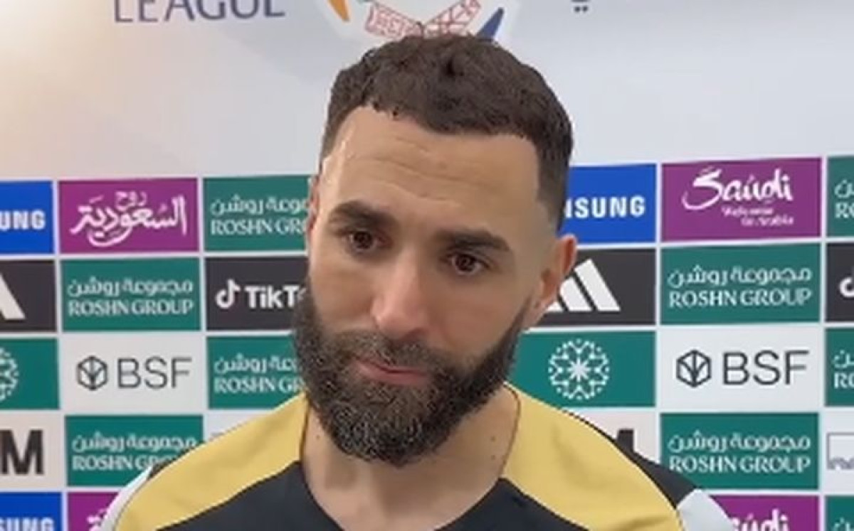 Novinar spomenuo Ronalda, a Benzema odmah otišao: "Prijatelju, to me uopšte ne zanima" Novinar spomenuo Ronalda, a Benzema odmah otišao: "Prijatelju, to me uopšte ne zanima"