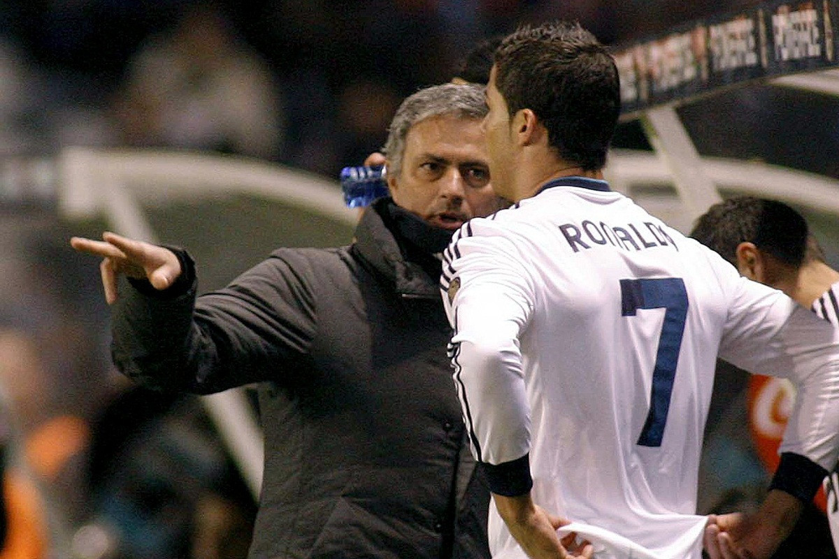 Nakon četiri godine isplivala informacija: Ronaldo se u United trebao davno vratiti, ali Mourinho...