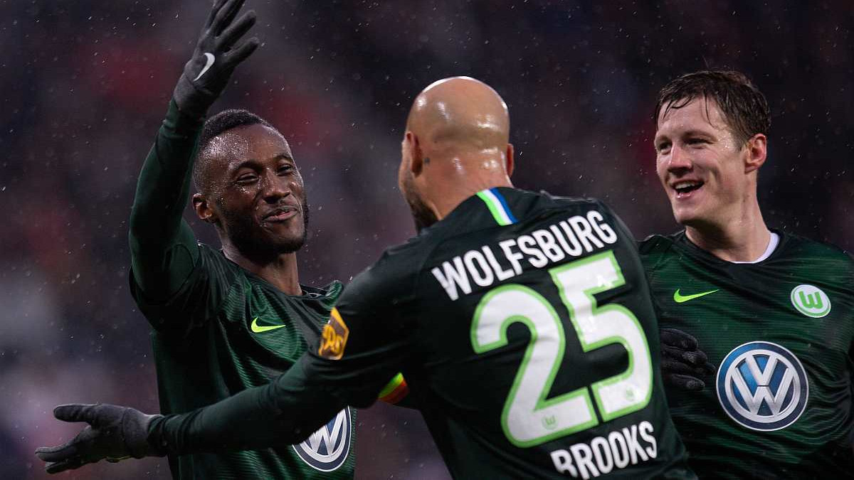 Wolfsburg slavio nad Augsburgom i najavio borbu za Ligu prvaka