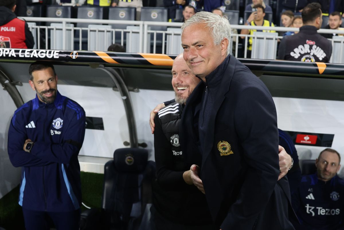Manchester United pronašao novog trenera, sve je dogovoreno, platit će i klauzulu od 10 miliona Manchester United pronašao novog trenera, sve je dogovoreno, platit će i klauzulu od 10 miliona