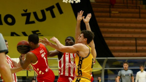 Devet poena Čampare u porazu Splita od Crvene zvezde