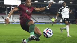 Adama Traore spektakularnim golom u 92. minuti šokirao Fulham