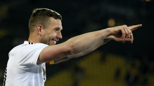 Podolski se javio prijatelju: "Vodi me u taj klub"