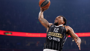 Sterling Brown ostaje u Partizanu!