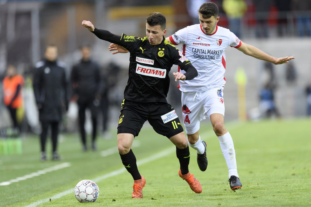 Trener Paderborna nije htio kriti razloge zbog čega Rifet Kapić ne igra