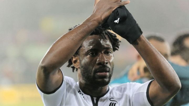 Težek udarac za Swansea: Bony i Fer izgubljeni do kraja sezone