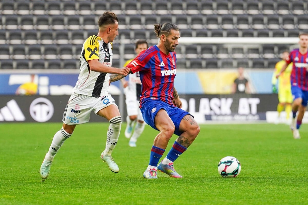Livaja ne može sam! Hajduk poveo u Linzu, promašaji surovo kažnjeni u 92. minuti! 