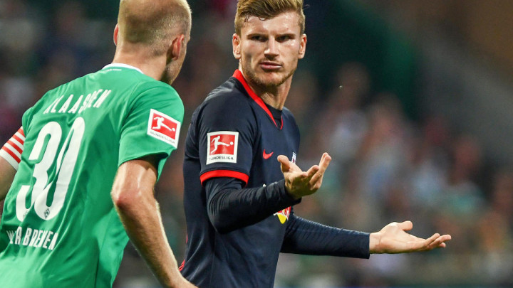 Leipzig slavio i u Bremenu i zadržao prvo mjesto