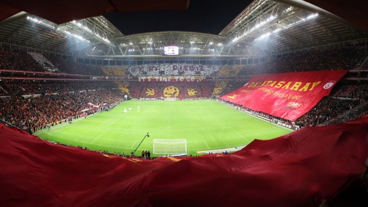 UEFA žestoko kaznila Galatasaray