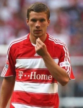 Lukas Podolski ostaje u Bayernu