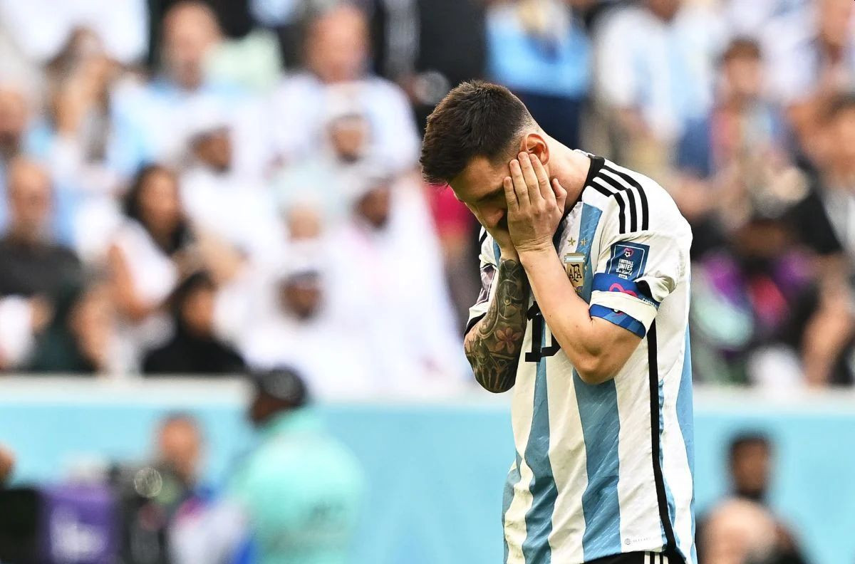 Messi i Argentina su bili najveći favoriti za osvajanje Mundijala, a već danas bi mogli otići kući
