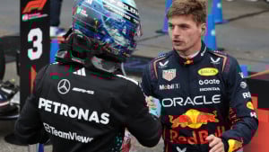 George Russell tvrdi: Verstappen bi mogao namjerno usporavati Norrisa